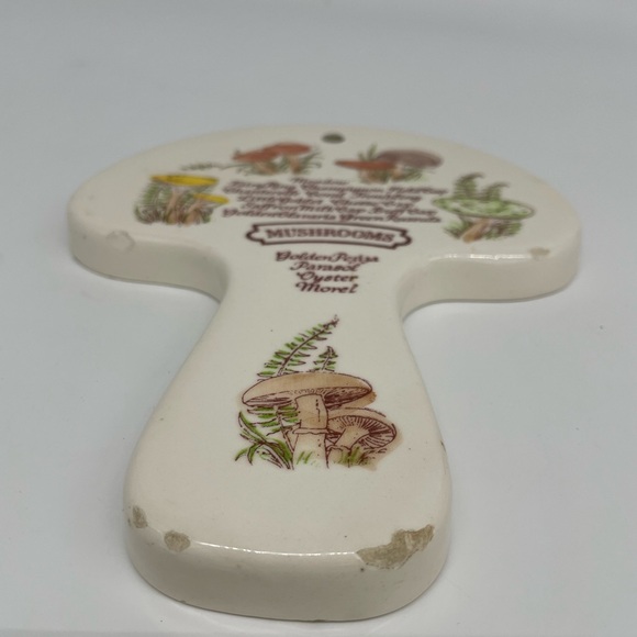 Vintage Weiss Mushroom Shaped Plaque Spoon Rest Hand Painted Avon 1980 Shrooms - Picture 3 of 9